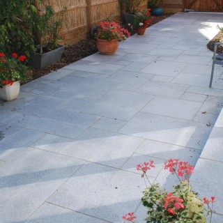 Global Stone Polar Granite Natural Stone Paving Ice 18.30m2 Project Pack