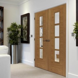 JB Kind Oak Bela Prefinished Glazed Door 1981 x 762 x 35mm