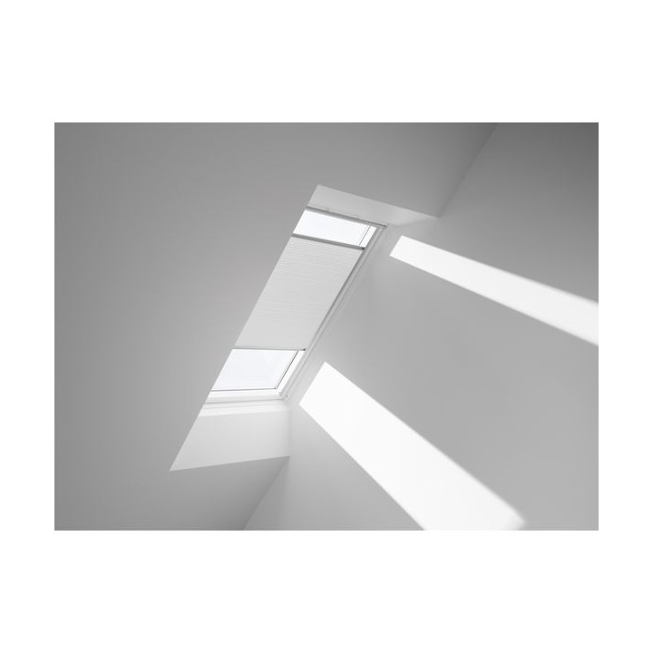 VELUX Blackout Energy Blind White 660 x 1180mm