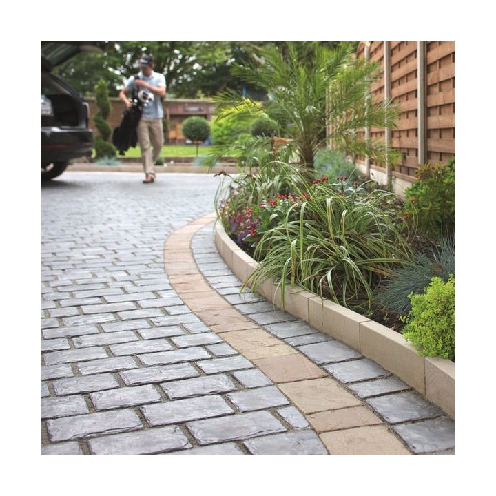 Marshalls Caramel Cream Versuro Border 915 x 150mm