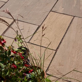 Global Stone Gardenstone Raj Blend 600 x 600 x 18mm