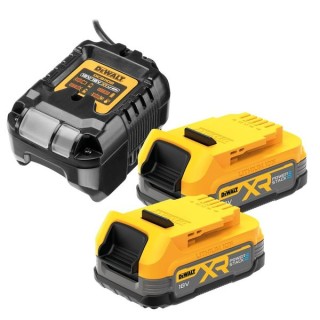 DeWalt 2 XR 18V  POWERSTACK compact batties and Charger