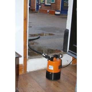 Tsurumi 1in LSC1.4S PUDDLE/RESIDUE Manual Pump 240V