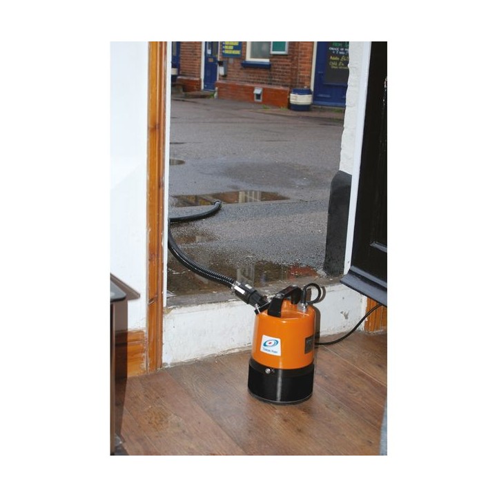 Tsurumi 1in LSC1.4S PUDDLE/RESIDUE Manual Pump 240V